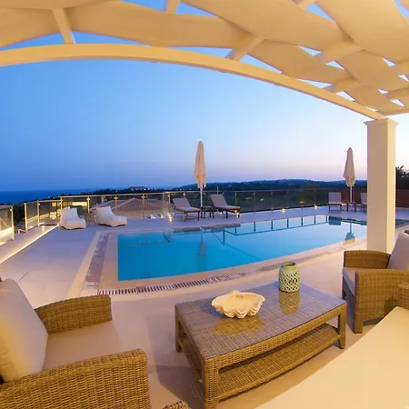 Villa Ion Pangea *