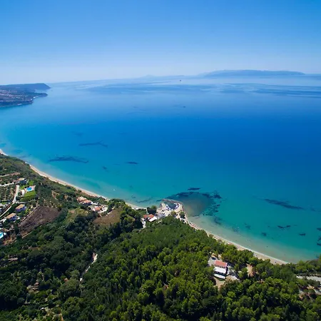 Βίλα Ion Pangea Τραπεζάκι